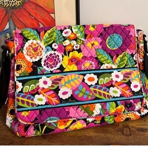 Vera Bradley messenger bag - Va Va Bloom